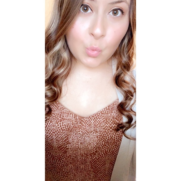 Meet your Posher, Katie - Picture 1 of 1